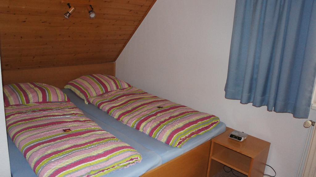 Ferienwohnungen Buetow Wismar Bilik gambar