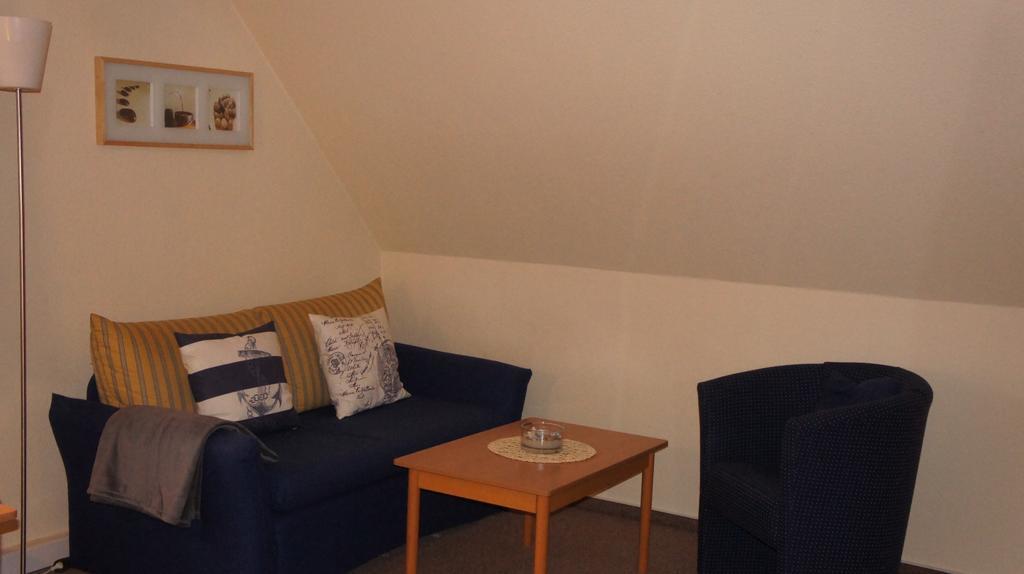 Ferienwohnungen Buetow Wismar Bilik gambar